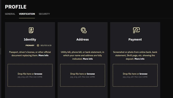 Belabet Casinon KYC tehdään lataamalla henkilöllisyystodistus, todiste asuinosoitteesta ja maksutavan omistajuudesta kasinolle.