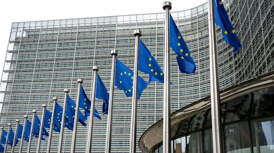 EU suunnittelee yhteistä veroa rahapeliyhtiöille: Rahat pelihaittojen torjuntaan