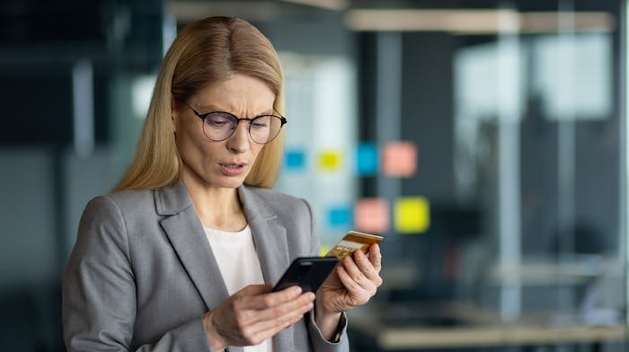 Identiteettivarkaudet piinaavat Espanjassa: Rahapelit huijareiden kohteena