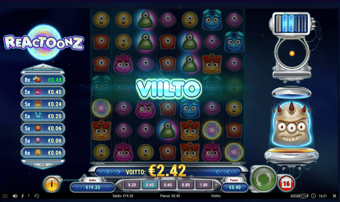 Reactoonz-pelin Viilto-bonustoiminto käynnissä Muhkee Casinolla, voitto 2,42 euroa ja saldo 19,35 euroa.