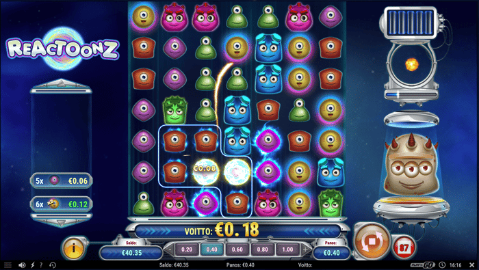 Reactoonz-kolikkopelin klusterivoitto 0,18 euroa Muhkee Casinolla, saldo 40,35 euroa ja panos 0,40 euroa.