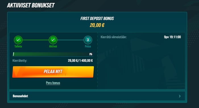 Aktiiviset bonukset -näkymä, jossa näkyy ensitalletusbonuksen kierrätysedistyminen 1 % (26,00 € / 1 400,00 €).
