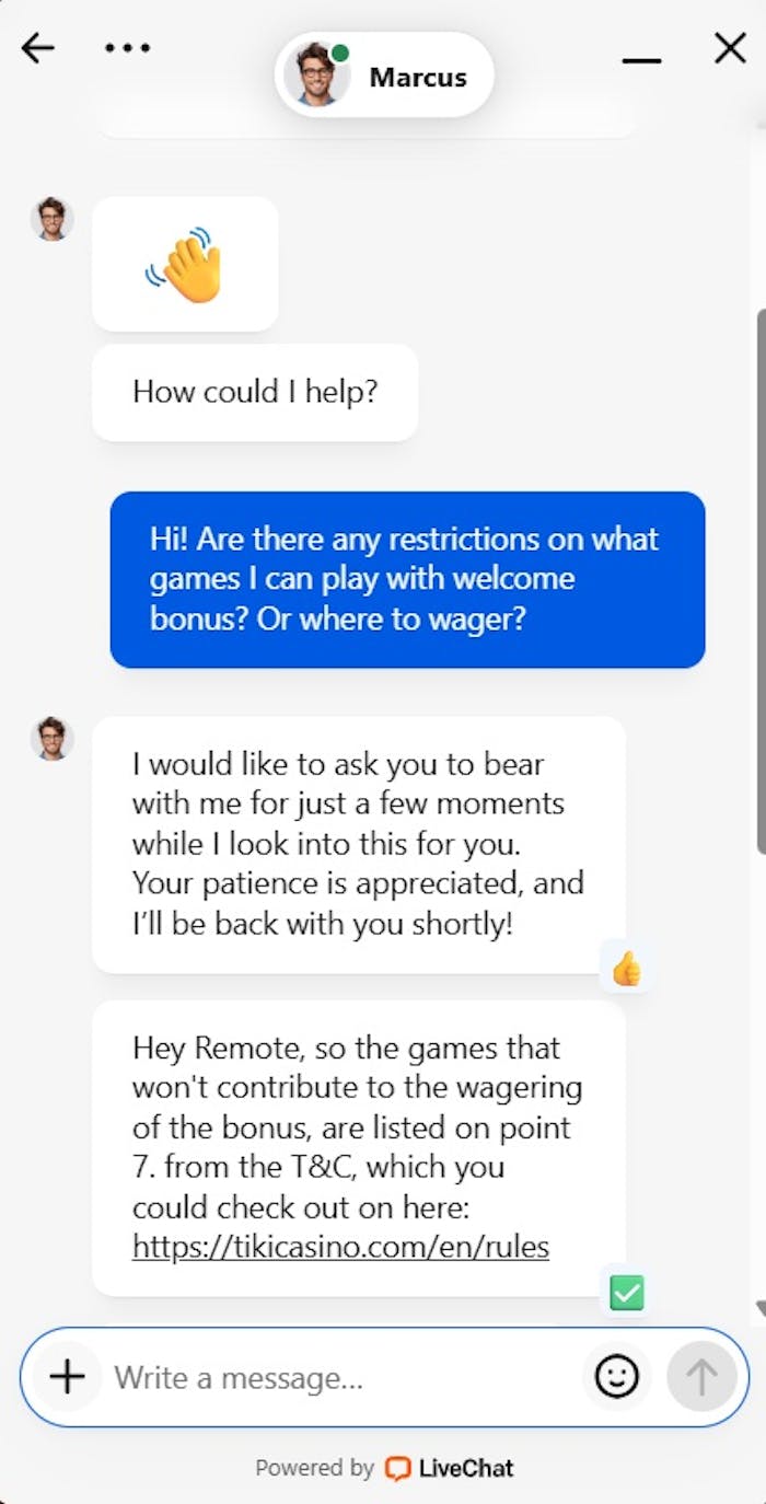 Tiki Casinon live chat Marcus vastaa bonusehtoja koskevaan kysymykseen. 