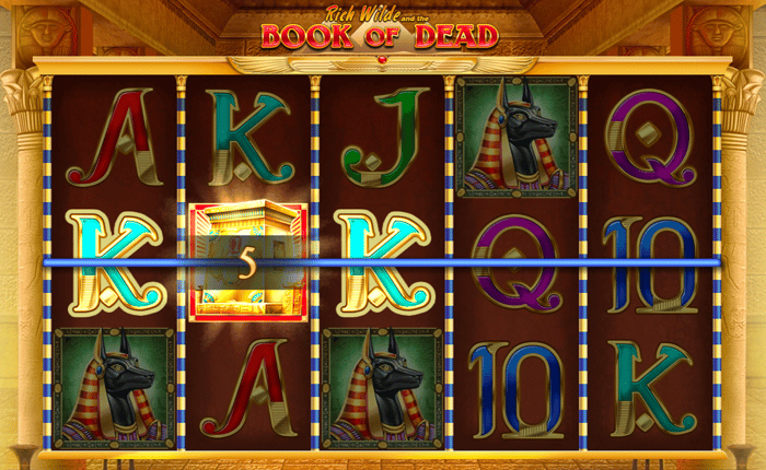 Voittokierros Book of Dead -slotissa.